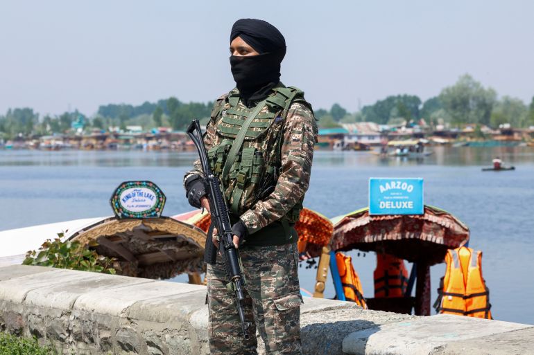 Kashmir – 26 Indian tourists killed in Pahalgam amid attack by Rebels